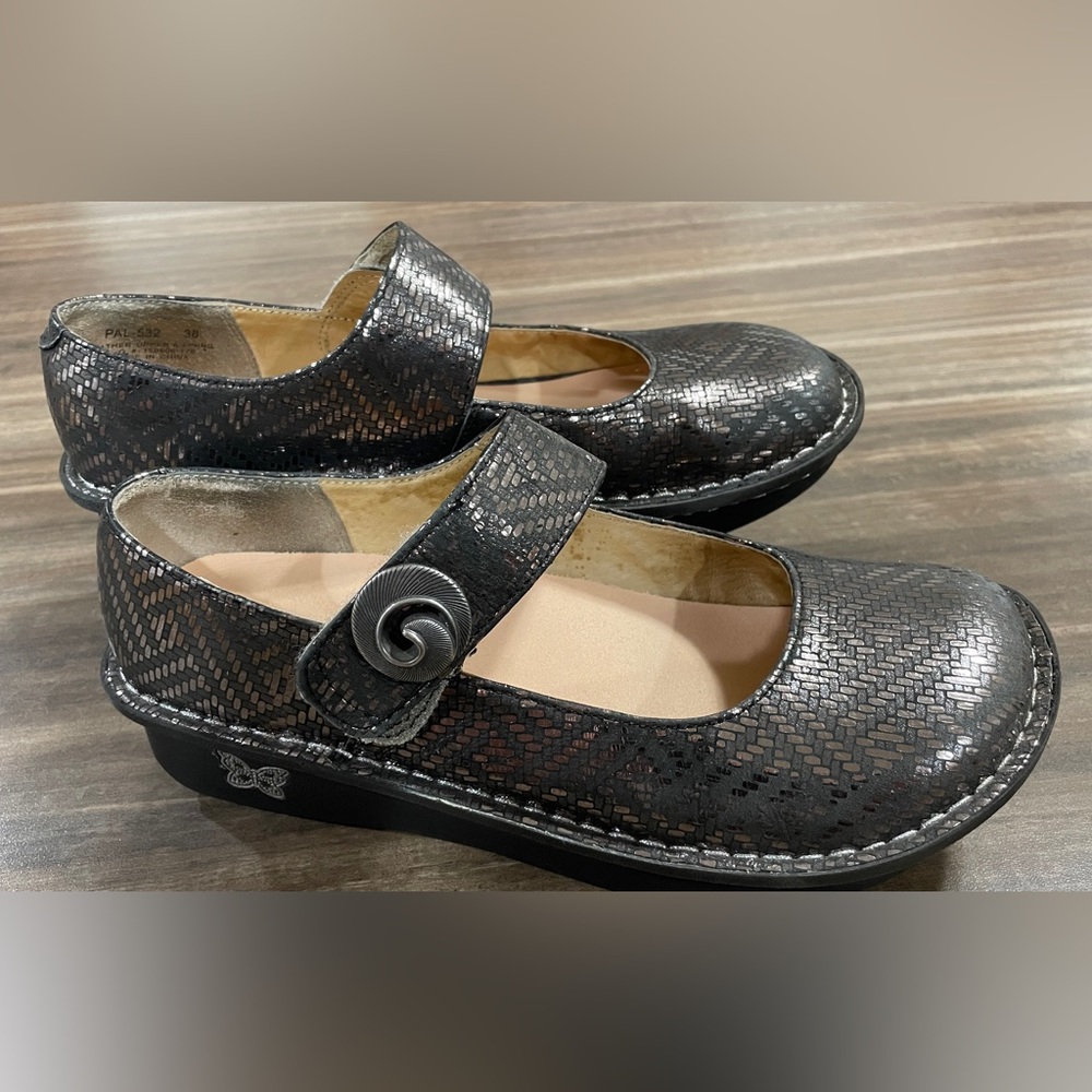 Algeria Paloma Shoes, Black, Size 38, Used